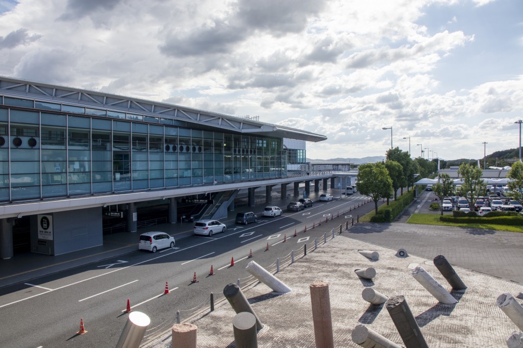 専用 2枚 広島空港 屋久島空港 疎らな紅葉〜広島空港～Part4 - Niiの