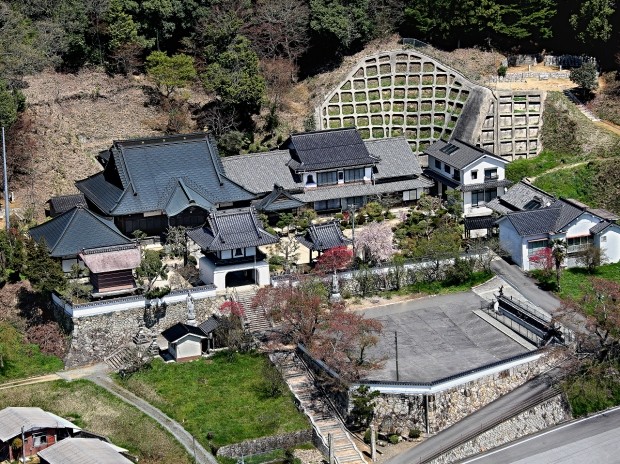 護国山善昌寺全景