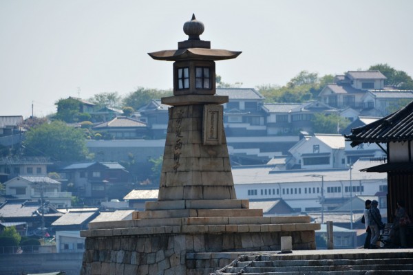 常夜燈 | 【公式】広島の観光・旅行情報サイト Dive! Hiroshima