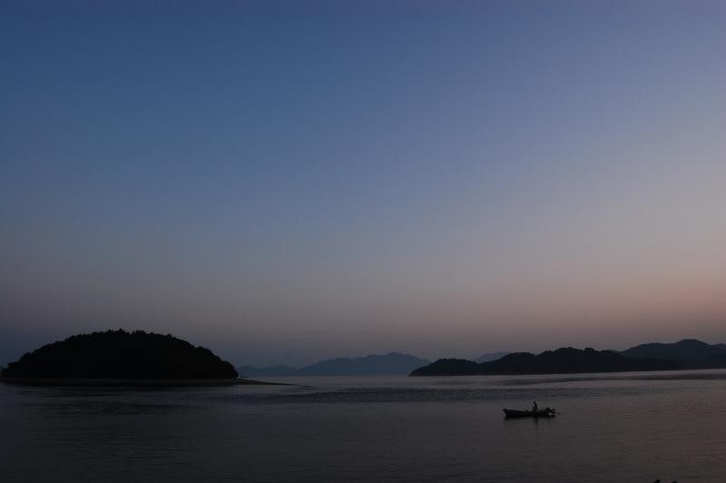 大芝島から見た瀬戸内海の夕焼け。時間を忘れてしまいそう。
