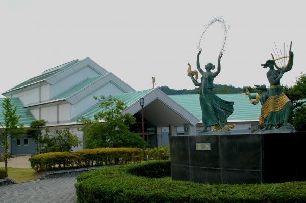 圓鍔勝三彫刻美術館 | 【公式】広島の観光・旅行情報サイト Dive 