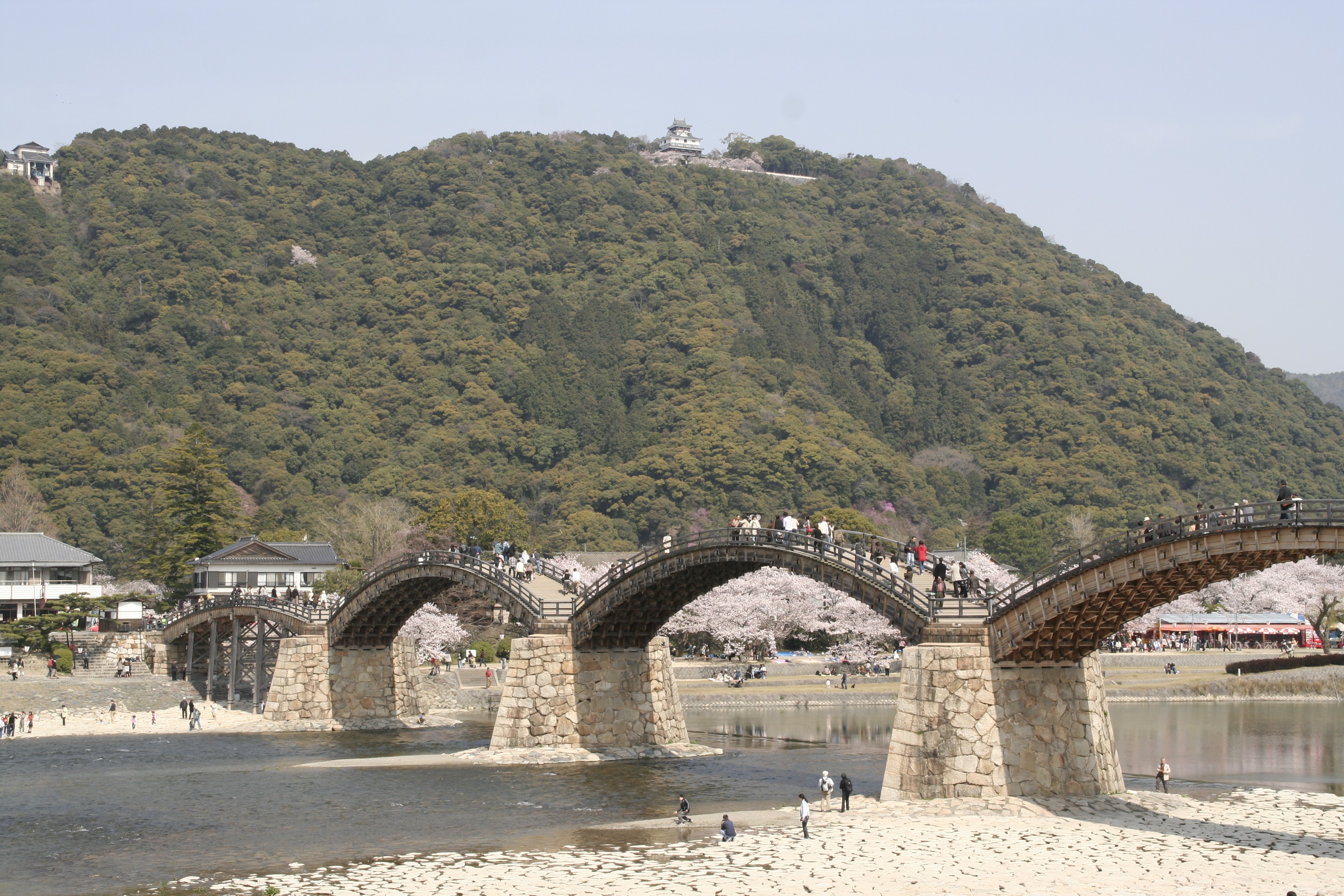 錦帯橋 公式 広島の観光 旅行情報サイト Dive Hiroshima