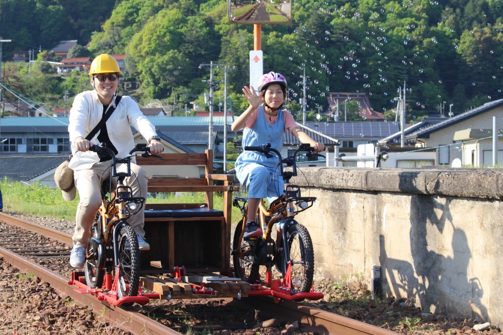 福山　JR山陽本線松永駅　引き渡し　ホワイト 折りたたみ自転車 福山 JR山陽本線松永駅 引き渡し ホワイト 折りたたみ自転車