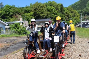 福山 JR山陽本線松永駅 引き渡し ホワイト 折りたたみ自転車
